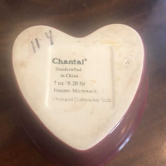 Chantal Heart Shaped Deep BurgundyBaking Dish Smooth Edge VALENTINE READY - Picture 5 of 6